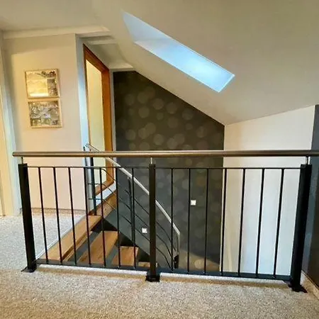 Urlaubsbahnhof-wartehalle Lejlighed